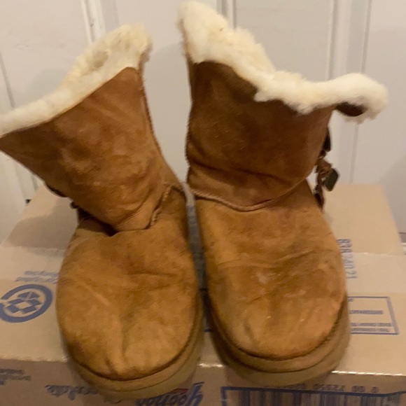 UGG | Shoes | Womens Uggs Size 9 | Poshmark